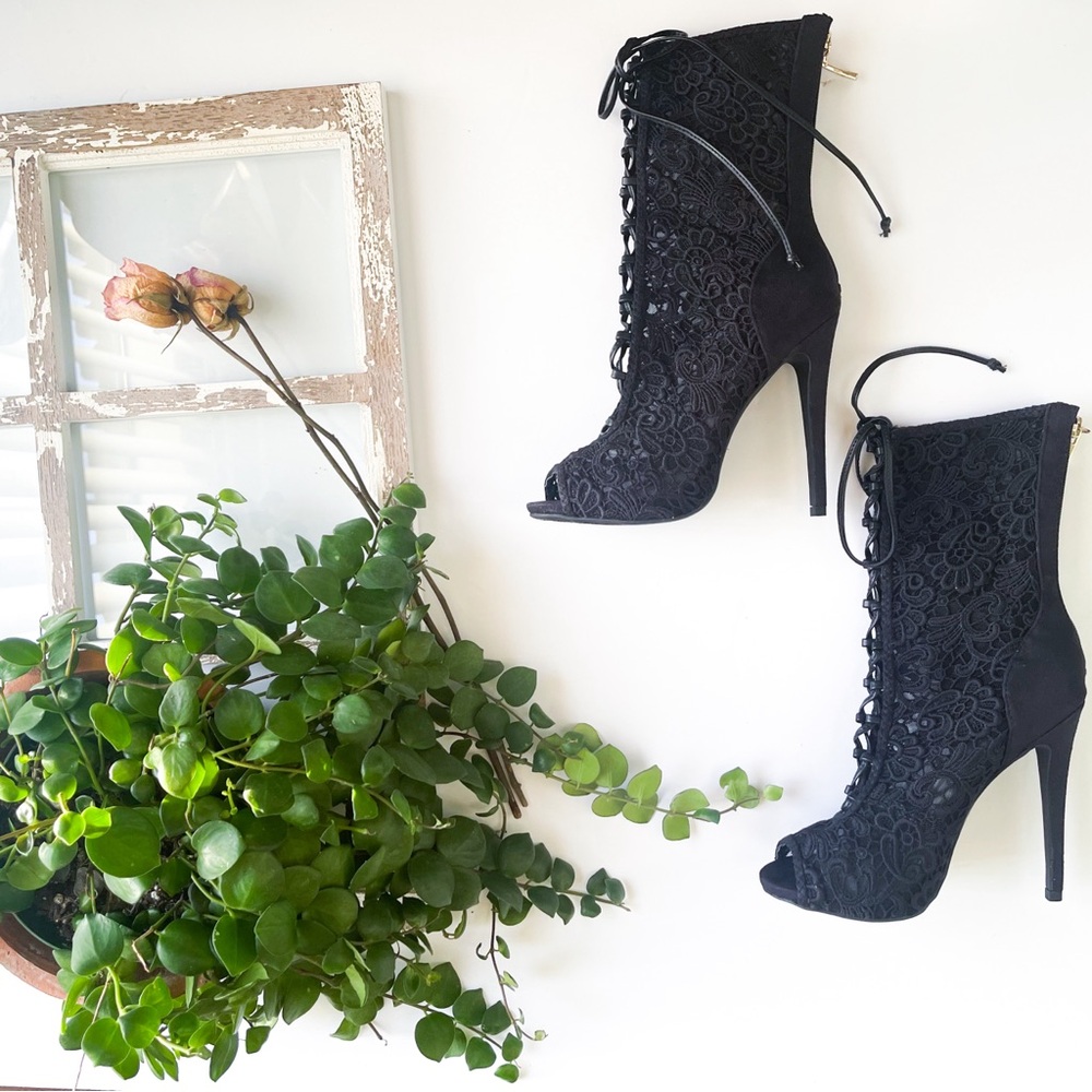 NEW Bebe Black Lace Shaft Lace Up Boots / Heels